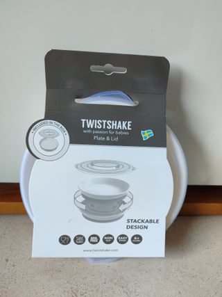 Set Twistshake: Base, 2 Platos y Baberos
