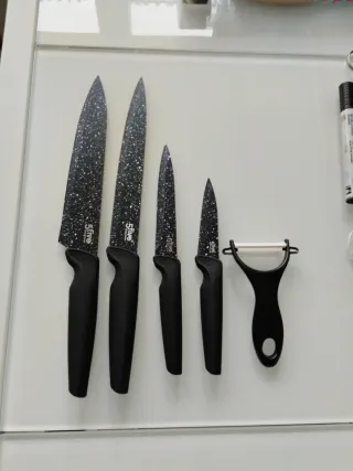 Set 4 Cuchillos Cocina y Pelador 5five
