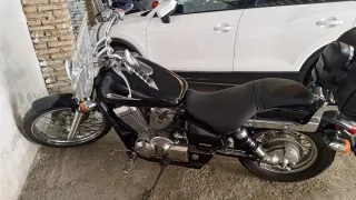 Honda Shadow 750cc Negra