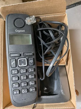 Teléfono Inalámbrico Gigaset A116 Negro