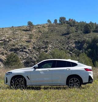 BMW X4 XDrive Aut. Restyling - Techo Panorám 2023