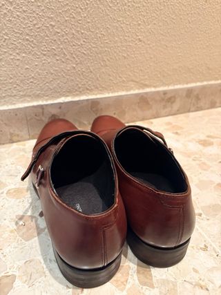 Zapatos Alvaro Moreno Marrones Doble Hebilla