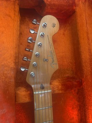 O cambio Fender American Vintage '57 Stratocaster