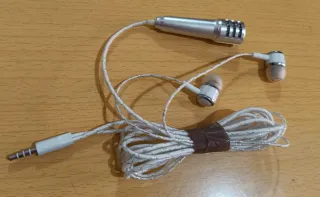 Auriculares Vintage con Micrófono