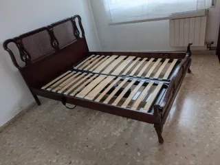 Somier ajustable y  cama madera maciza 135 x 190