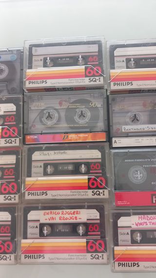 Lotto 16 musicassette TDK, Sony, Maxell