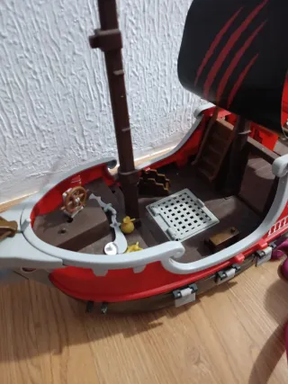 Barco Pirata PinyPon con Pulpo