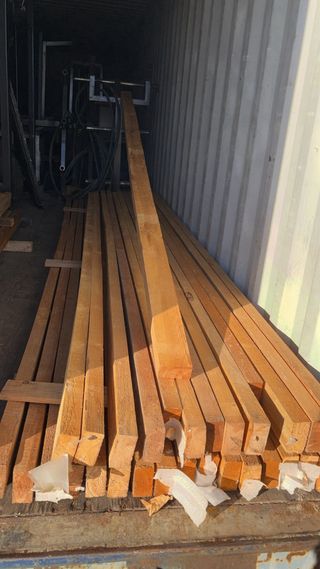 Maderas de pino de un solo uso