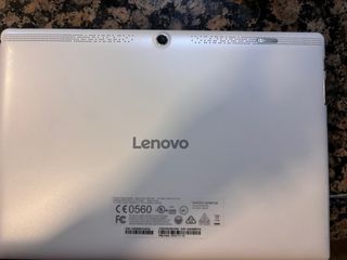Tablet Lenovo Blanca modelo TB2-X30F