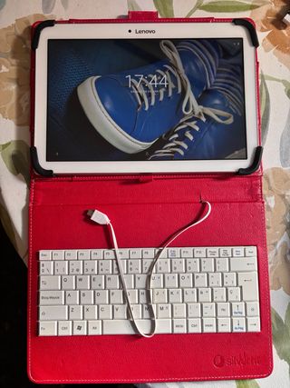 Tablet Lenovo Blanca modelo TB2-X30F