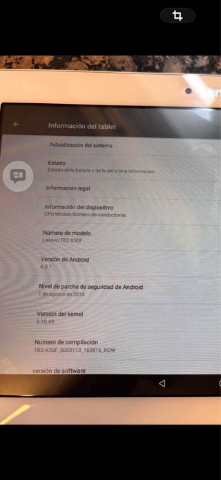 Tablet Lenovo Blanca modelo TB2-X30F