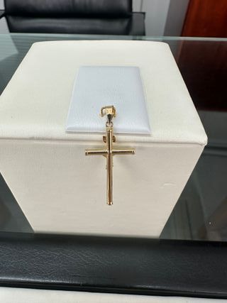 Cruz Oro 18K con Cristo