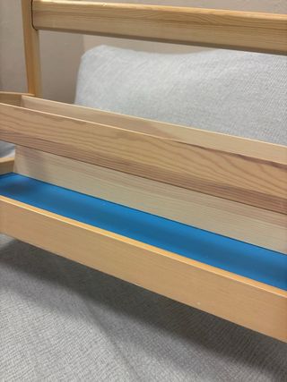 Expositor libros infantil madera Ikea como nuevo