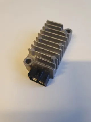 Regulador Yamaha WR125