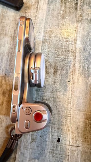 Telesin Master Grip iPhone 17 Pro Max creator comb