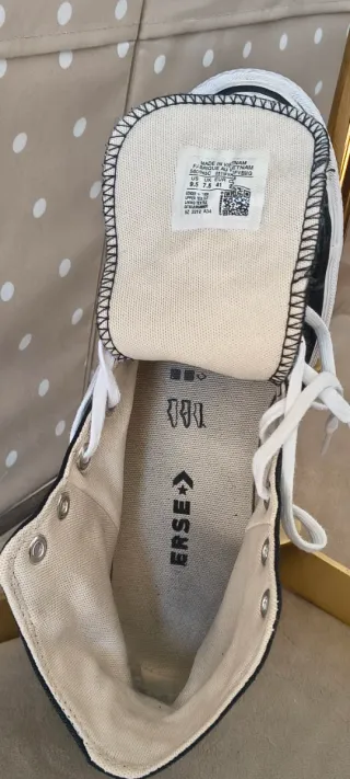 Converse con plataforma color negro número 41