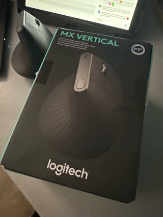 Ratón Logitech MX Vertical Bluetooth