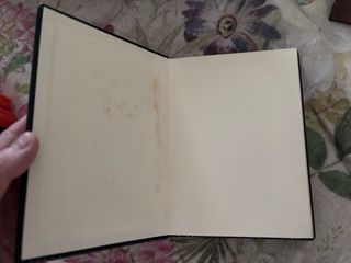 Rubrica telefonica con decorazioni floreali