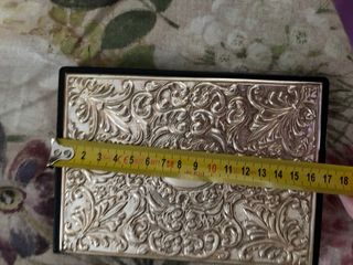 Rubrica telefonica con decorazioni floreali