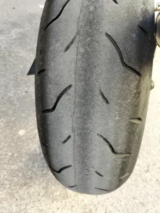 Yamaha R6 YZF Sportbike