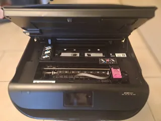 Stampante HP Envy 4527