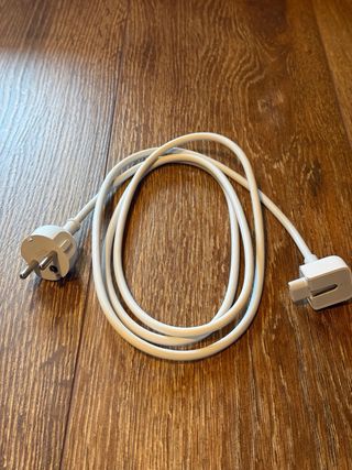 Cable Extensión Macbook 16A 250V Blanco