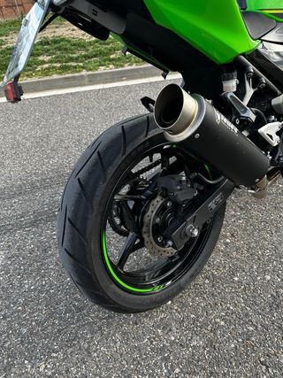 Kawasaki Ninja 400 KRT