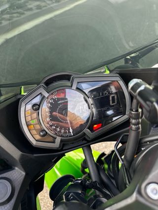 Kawasaki Ninja 400 KRT