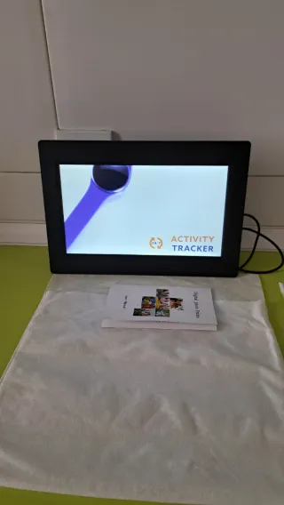 Marco Digital Fotos + Cargador + Manual