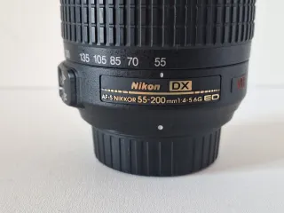 Objetivo Nikon AF-S DX 55-200mm VR IF-ED