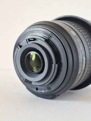 Objetivo Nikon AF-S DX 55-200mm VR IF-ED