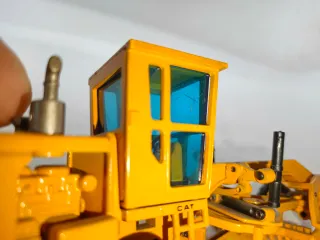 JOAL 217 - Motoniveladora Caterpillar 12G