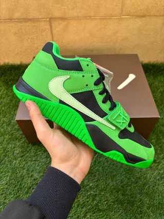 Jordan x Travis Scott CJ1 T-Rexx Jack Green Spark. second hand for