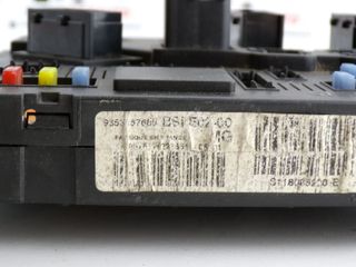 CAJA DE FUSIBLES BSI PEUGEOT S118085220E 9653667680 S118085220 E