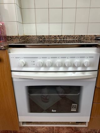 Teka Vitrocerámica y Horno