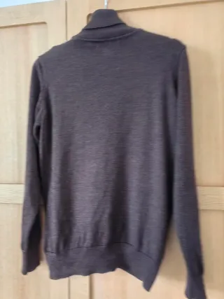 Jersey cuello alto estampado mujer