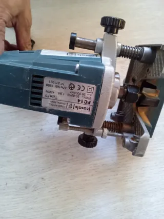 Fresadora&Perniadora Casals 430W Profesional