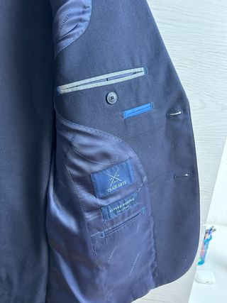 Traje de vestir azul Alvaro Moreno