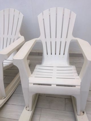 2 Mecedoras Blancas Exterior