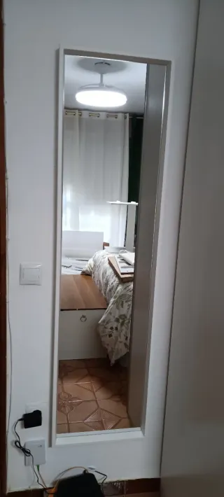 Montaje de muebles y trabajos eléctricos