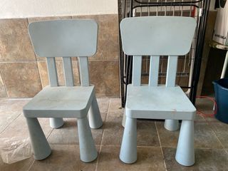 Silla infantil de plástico azul (2 unidades)