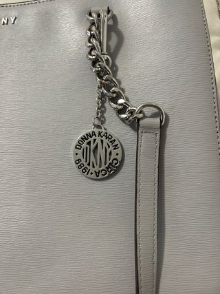 Bolso DKNY Gris