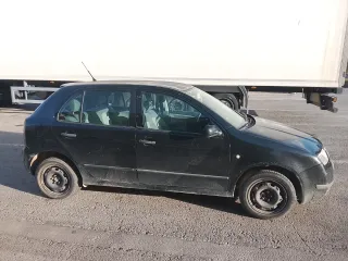 skoda fabia   2002