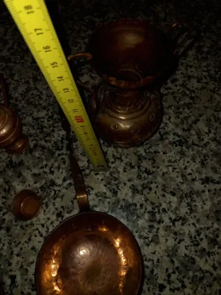 Juego de adornos antiguos de cobre