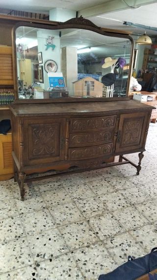 Aparador con espejo.Siglo xx.174x48x190 alto
