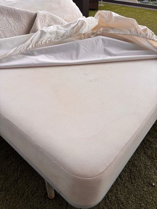 Tumbona de exterior + cojin beige