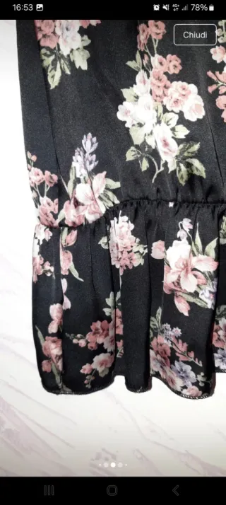 Gonna fiorata nera