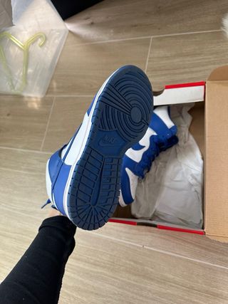 Nike Dunk High Azul y Blanco