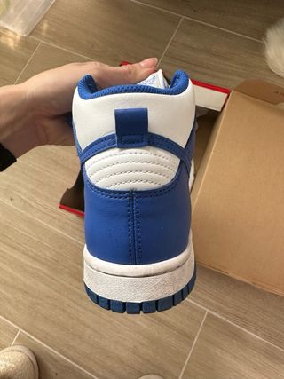 Nike Dunk High Azul y Blanco