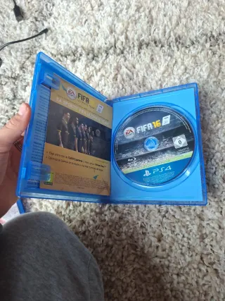 Pack 3 Juegos FIFA PS4: 15, 16, 17
